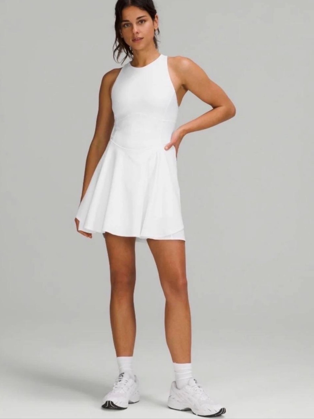 Lululemon Women's White Sleeveless tennis dress with built in shorts size 4